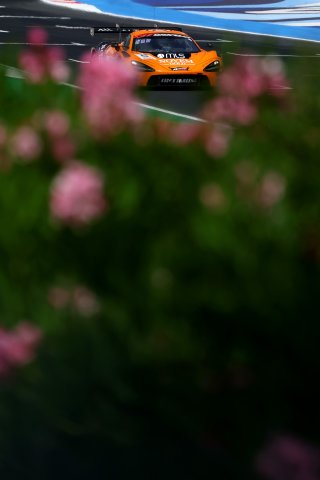 #5 - Optimum Motorsport - Mikey PORTER - Guilherme OLIVEIRA - McLaren 720S GT3 EVO
