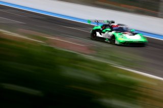 #54 - Dinamic GT - Tanart SATHIENTHIRAKUL - Mark KASTELIC - Porsche 911 GT3 R (992) EVO