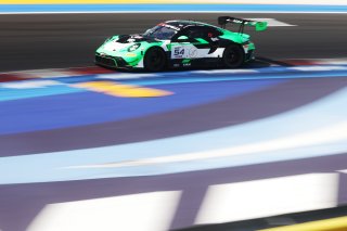 #54 - Dinamic GT - Tanart SATHIENTHIRAKUL - Mark KASTELIC - Porsche 911 GT3 R (992) EVO