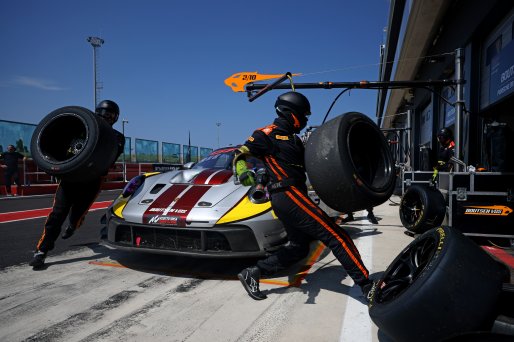#2 - Boutsen VDS - Dorian BOCCOLACCI - Morris SCHURING - Porsche 911 GT3 R (992) EVO | SRO / JEP