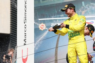 #48 - Winward Racing - Lucas AUER - Mercedes-AMG GT3 EVO