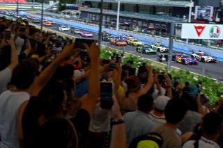 Race 2 Start