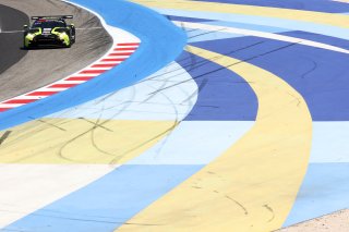 #34 - Walkenhorst Motorsport - Mateo VILLAGOMEZ - Jamie DAY - Aston Martin Vantage AMR GT3 EVO