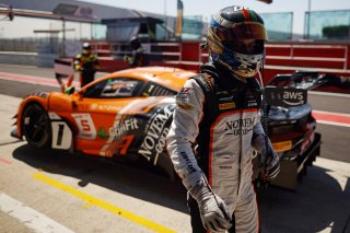 #5 - Optimum Motorsport - Guilherme OLIVEIRA - McLaren 720S GT3 EVO