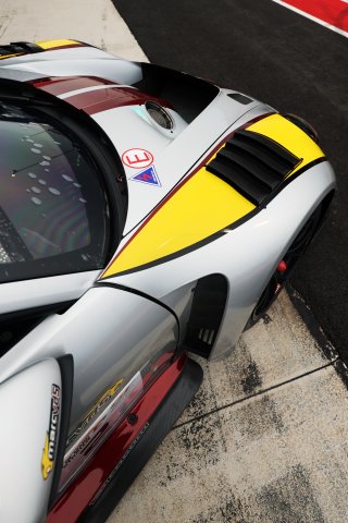 #2 - Boutsen VDS - Dorian BOCCOLACCI/Morris SCHURING - Porsche 911 GT3 R EVO