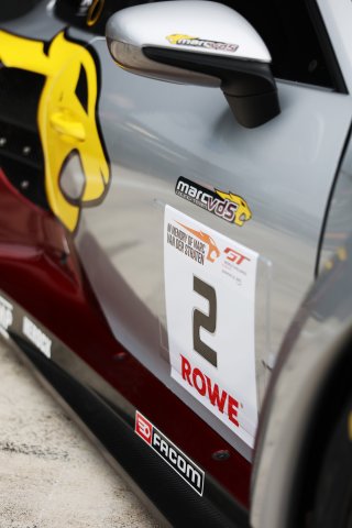 #2 - Boutsen VDS - Dorian BOCCOLACCI/Morris SCHURING - Porsche 911 GT3 R EVO