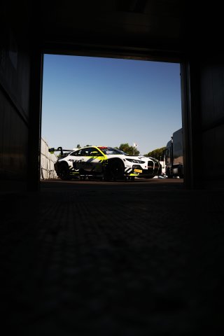 #46 - Team WRT - Max HESSE - Valentino ROSSI - BMW M4 GT3 EVO
