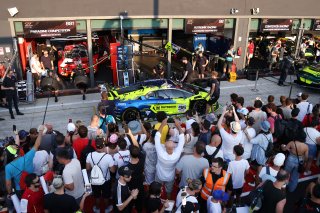 #96 - Rutronik Racing - Patric NIEDERHAUSER - Luca ENGSTLER - Lamborghini Temerario GT3 practice pitstops at the Pitwalk