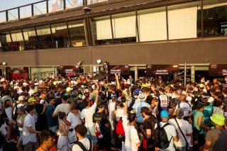 Pit walk and autograph session