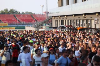Fans at the Pitwalk