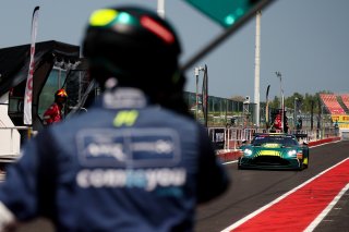 #21 - Comtoyou Racing - Oliver SODERSTROM - Arthur DORISON - Aston Martin Vantage AMR GT3 EVO