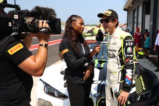 #46 - Team WRT - Valentino ROSSI - BMW M4 GT3 EVO - ROWE pole position award 