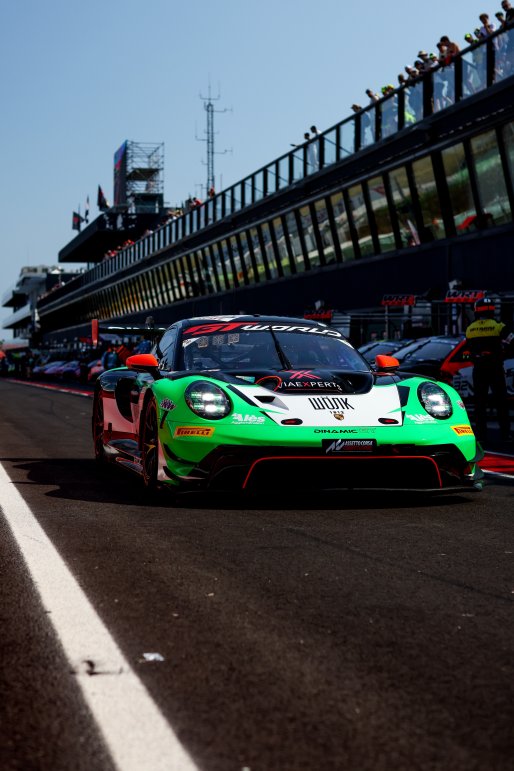 #55 - Dinamic GT - Dmitry GVAZAVA - Loris CABIROU - Porsche 911 GT3 R (992) EVO | SRO / JEP