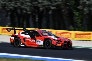 #991 - Paradine Competition - Darren LEUNG - Augusto FARFUS - BMW M4 GT3 Evo