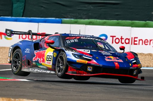 #69 - Emil Frey Racing - Thierry VERMEULEN - Ben GREEN - Ferrari 296 GT3 EVO | SRO / JEP