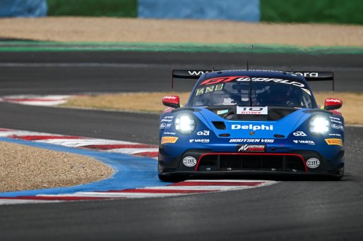 #10 - Boutsen VDS - Gilles MAGNUS - Robin KNUTSSON - Porsche 911 GT3 R (992) EVO | SRO / JEP