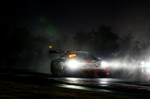 #93 - Ziggo Sport Tempesta Racing - Eddie CHEEVER - Peter DEMPSEY - Porsche 911 GT3 R (992) EVO | SRO Motorsports Group