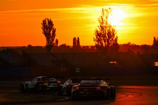 #10 - Boutsen VDS - Gilles MAGNUS - Robin KNUTSSON - Porsche 911 GT3 R (992) EVO