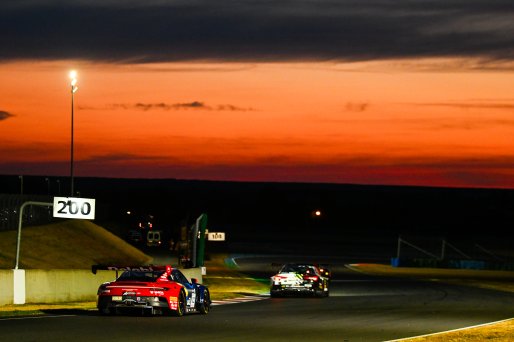 #10 - Boutsen VDS - Gilles MAGNUS - Robin KNUTSSON - Porsche 911 GT3 R (992) EVO | SRO / JEP