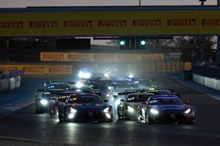 Start of Race 1 in Magny-Cours