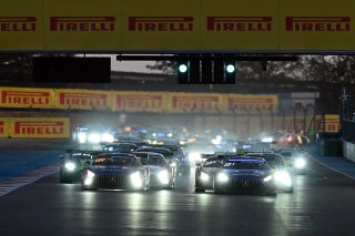 Start of Race 1 in Magny-Cours
