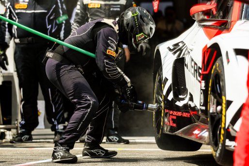 #32 - Team WRT - Charles WEERTS - Kelvin VAN DER LINDE - BMW M4 GT3 EVO | SRO Motorsports Group