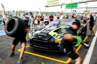 Fans on the Pit Walk