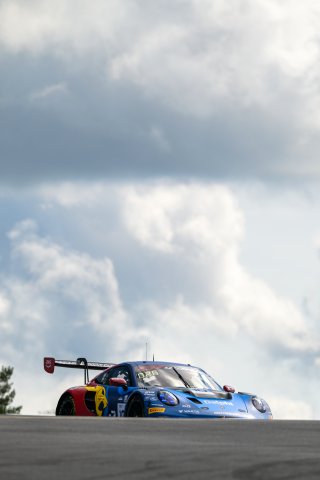 #10 - Boutsen VDS - Gilles Magnus - Robin Knutsson - Nico Menzel - Porsche 911 GT3 R (992) EVO