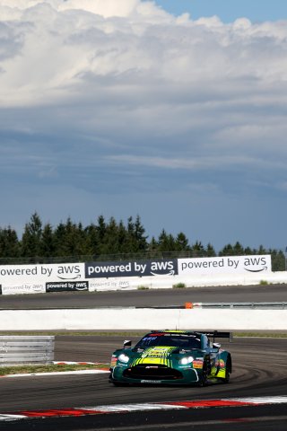 #21 - Comtoyou Racing - Kobe Pauwels - Oliver Soderstrom - Sebastien Baud - Aston Martin Vantage AMR GT3 EVO