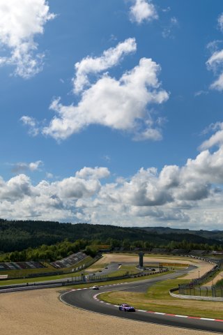 #222 - 2Seas Motorsport - Reece Barr - Charles Dawson - Kiern Jewiss - Mercedes-AMG GT3 EVO