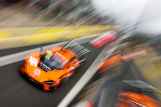 #4 - Optimum Motorsport - Adam Smalley - Freddie Tomlinson - Harry George - McLaren 720S GT3 EVO | SRO / JEP