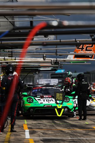 #54 - Dinamic GT - Francesco Simonazzi - Angus Whiteside - Tanart Sathienthirakul - Porsche 911 GT3 R (992) EVO