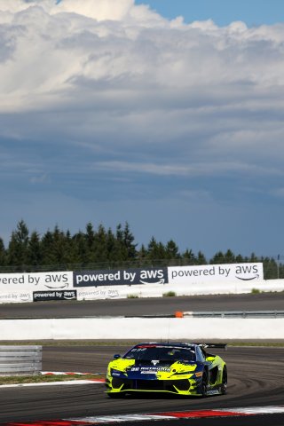 #96 - Rutronik Racing - Luca Engstler - Marco Mapelli - Patric Niederhauser - Lamborghini Temerario GT3