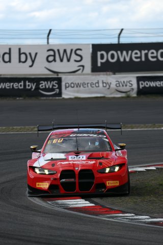 #991 - Paradine Competition - Dries Vanthoor - Darren Leung - James Kellett - BMW M4 GT3 EVO