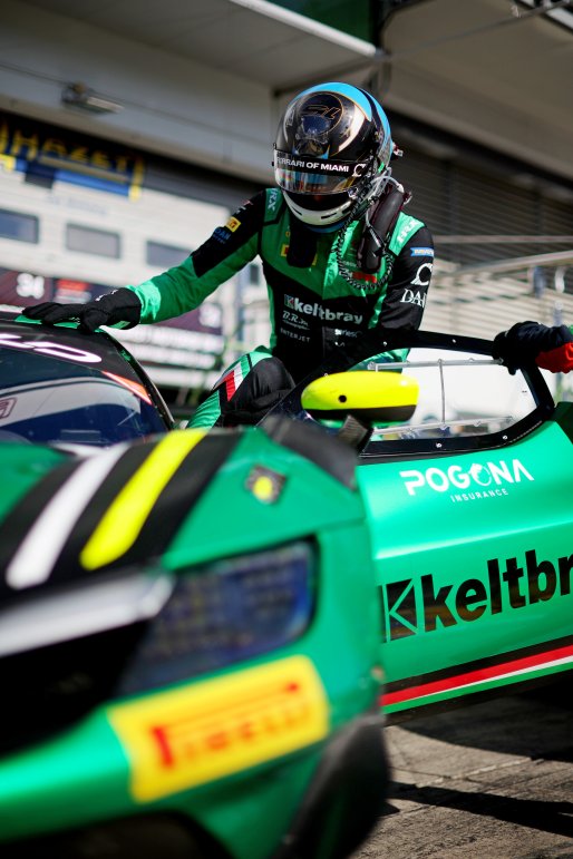 #45 - Rinaldi Racing - Rafael Duran - Dylan Medler - David Perel - Ferrari 296 GT3 EVO | SRO / JEP