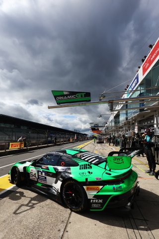 #54 - Dinamic GT - Francesco Simonazzi - Angus Whiteside - Tanart Sathienthirakul - Porsche 911 GT3 R (992) EVO