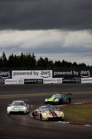#2 - Boutsen VDS - Morris Schuring - Dorian Boccolacci - Alessio Picariello - Porsche 911 GT3 R (992) EVO