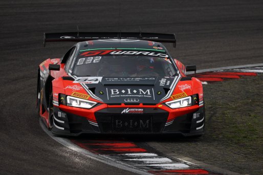 #84 - Eastalent Racing - Christopher Haase - Simon Reicher - Markus Winkelhock - Audi R8 LMS GT3 EVO II | SRO / JEP