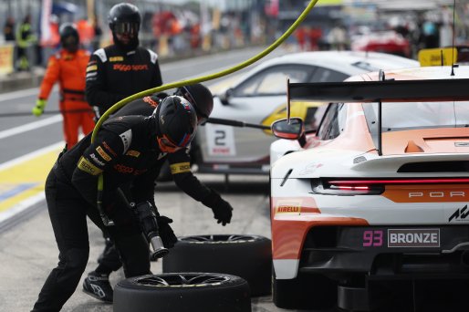 #93 - Ziggo Sport Tempesta Racing - Peter Dempsey - Christopher Froggatt - Eddie Cheever - Porsche 911 GT3 R (992) EVO | SRO / JEP