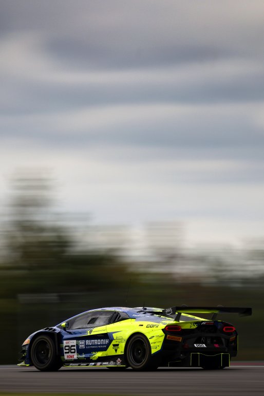 #96 - Rutronik Racing - Luca Engstler - Marco Mapelli - Patric Niederhauser - Lamborghini Temerario GT3 | SRO / JEP