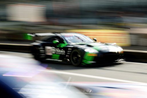 #35 - Walkenhorst Motorsport - Gaspard Simon - Ethan Ischer - Mateo Villagomez - Aston Martin Vantage AMR GT3 EVO | SRO / JEP