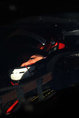 #54 - Dinamic GT - Tanart Sathienthirakul - Porsche 911 GT3 R (992) EVO