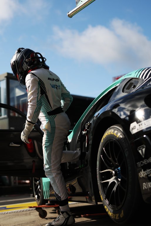 #87 - Winward Racing - Marvin Dienst - Gabriele Piana - Rinat Salikhov - Mercedes-AMG GT3 EVO | SRO / JEP