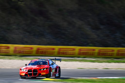 #991 - Paradine Competition - Dries Vanthoor - Darren Leung - James Kellett - BMW M4 GT3 EVO | SRO / JEP