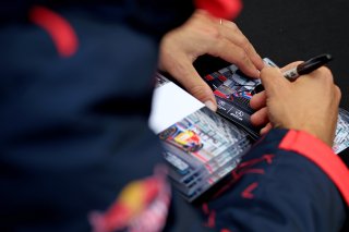 Drivers autograph session