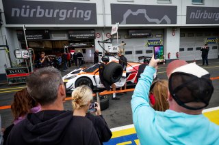 Fans pit walk