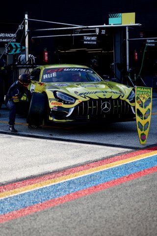 #48 - Winward Racing - Lucas Auer - Maro Engel - Mercedes-AMG GT3 EVO