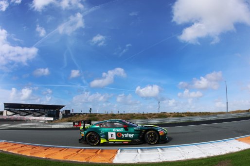 #11 - Comtoyou Racing - Felice Jelmini - Marcelo Tomasoni - Aston Martin Vantage AMR GT3 EVO | SRO / JEP