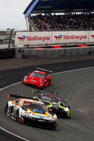 #88 - Tresor Attempto Racing - Sebastian &Oslash;gaard - Carrie Schreiner - Audi R8 LMS GT3 EVO II
