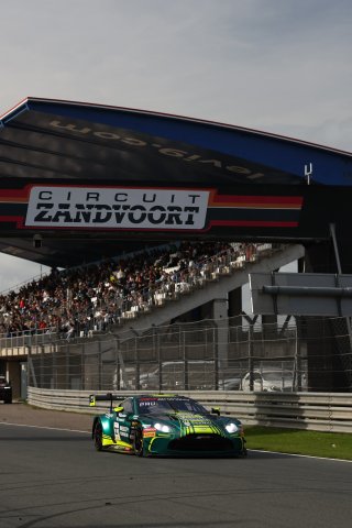 #7 - Comtoyou Racing - Nicki Thiim - Kobe Pauwels - Aston Martin Vantage AMR GT3 EVO